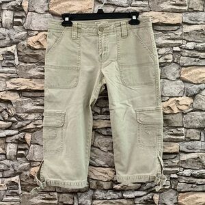 #16 Y2K LEI Cargo Buckle Khaki Corduroy Button Up Vintage Crop Capri Pant Size 9